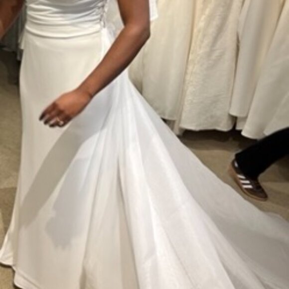 Robe mariée Mikaella Bridal - Collection 2024 - Picture 8 of 11